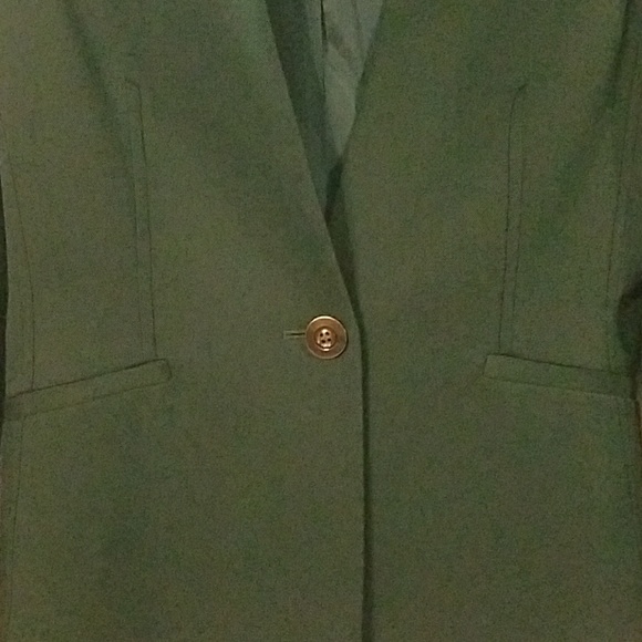 Green Blazer - Picture 4 of 6